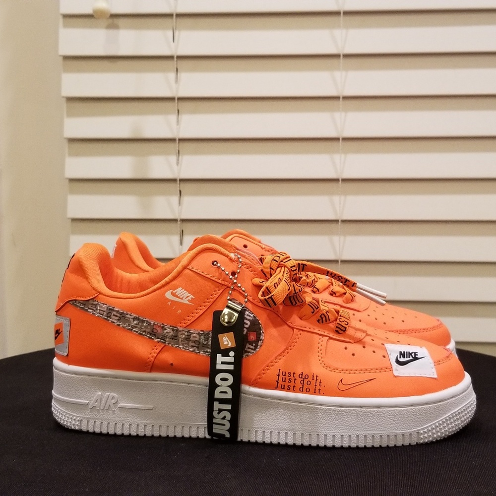 Nike Air Force 1